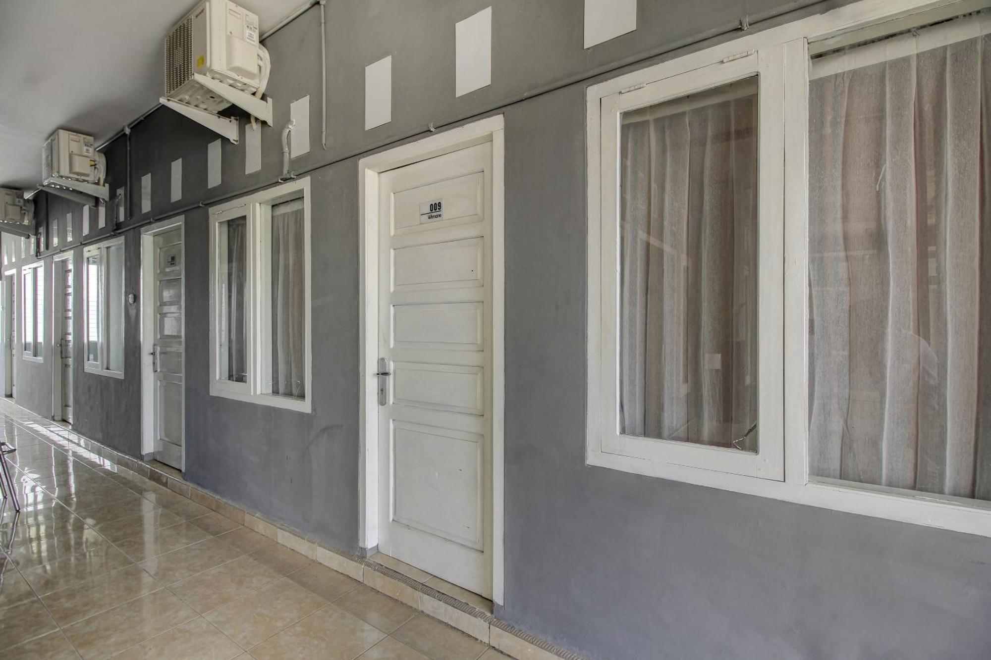 Oyo Life 3415 Penginapan Wimane Palembang Dış mekan fotoğraf