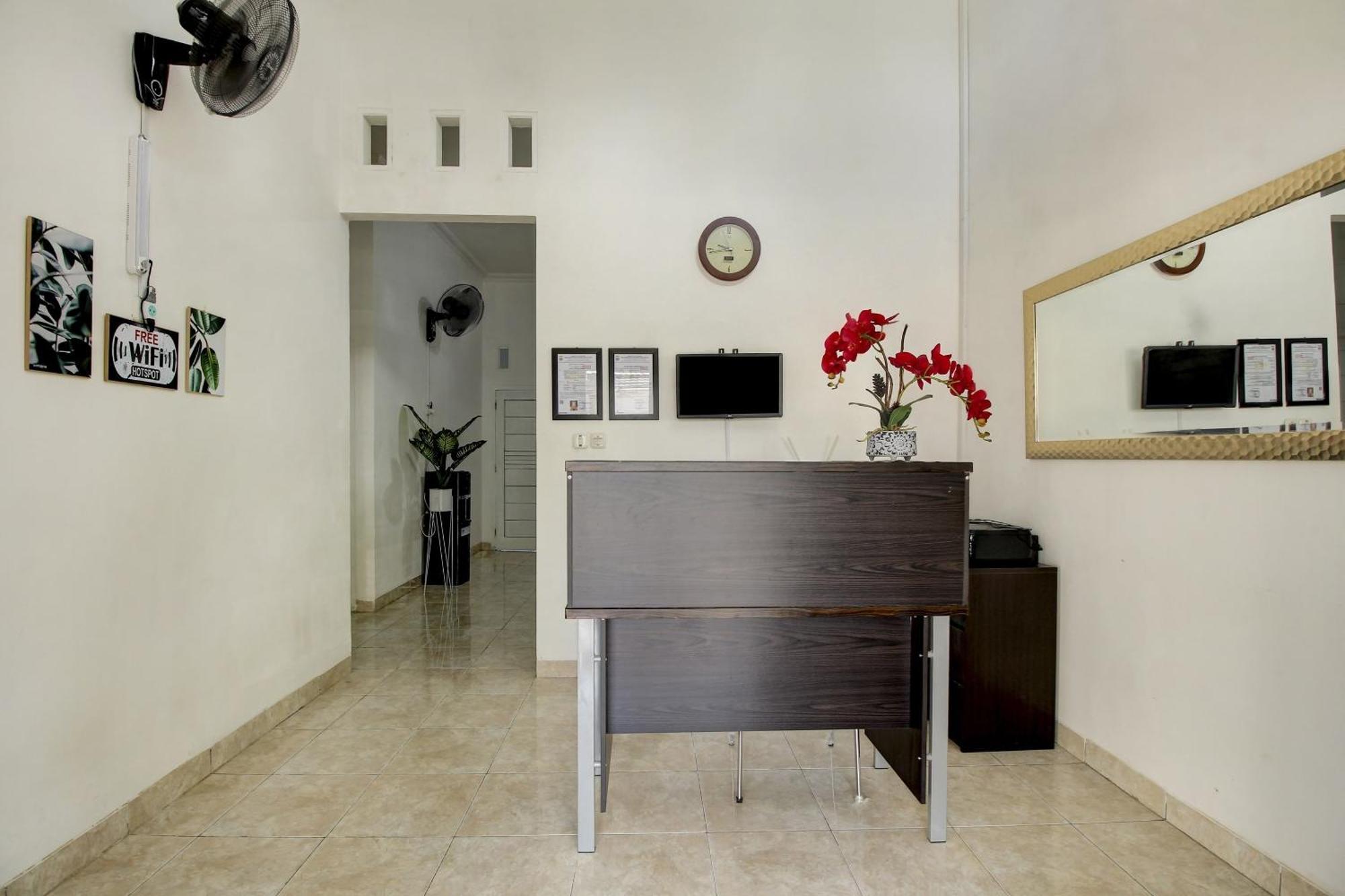 Oyo Life 3415 Penginapan Wimane Palembang Dış mekan fotoğraf